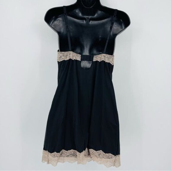 Victoria's Secret women's bra nightie size 34D satin lace trim black padded - Picture 2 of 8